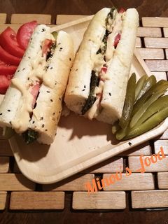 عکسی از دستور ساندویچ کوکو سبزی