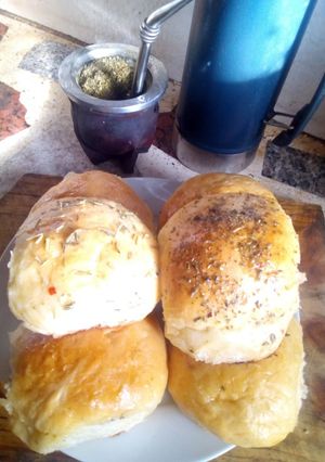 Una foto de Pan de leche (orégano y tomillo opcional)