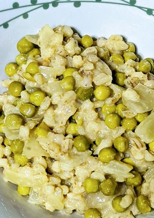 A picture of Pea barley "risotto" (vg).