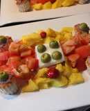 Ensalada con volovanes y huevo cuadrado