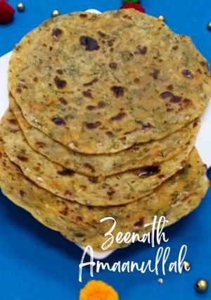 A picture of Coriander Mint and Carrot Parathas.