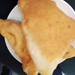 A picture of Mandazi.