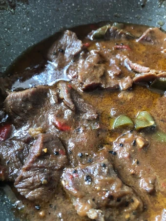 Cara Mudah Membuat Resep Sapi Lada Hitam ala Alysha yang Lezat