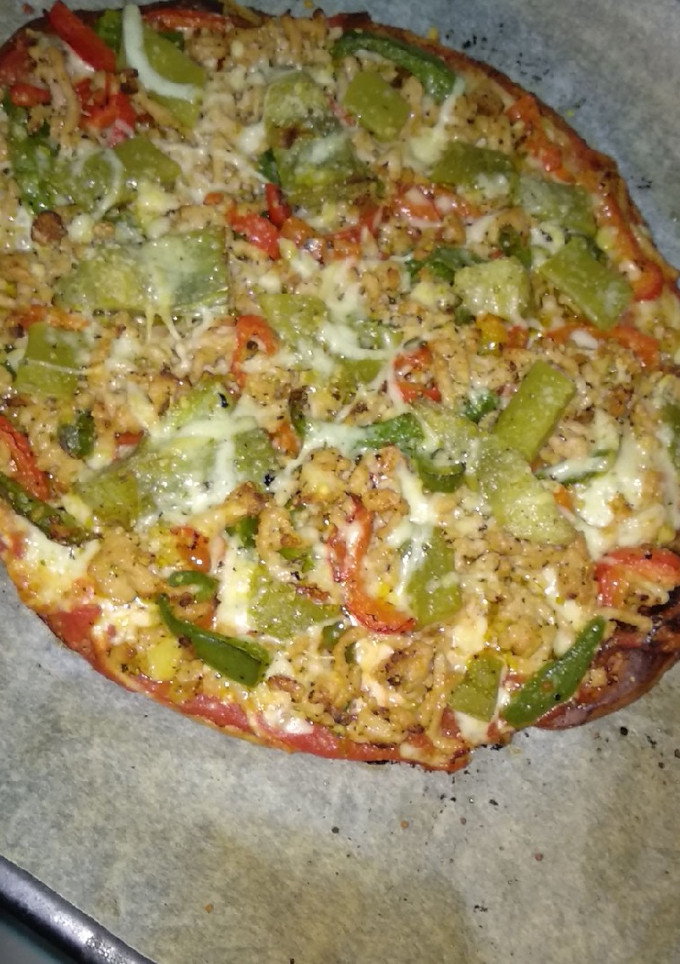 Una foto de Pizza con toda la verdurita que encontré 🤗