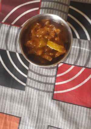 आम की खट्टी मीठी चटनी (aam ki khatti meethi chutney recipe in Hindi) रेसिपी मुख्य फोटो