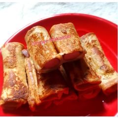 A picture of Bread Sausage Rolls.