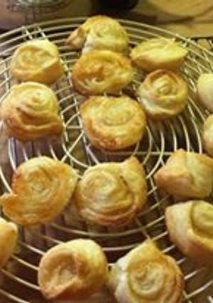 Foto di Sfogliatine con marmellata