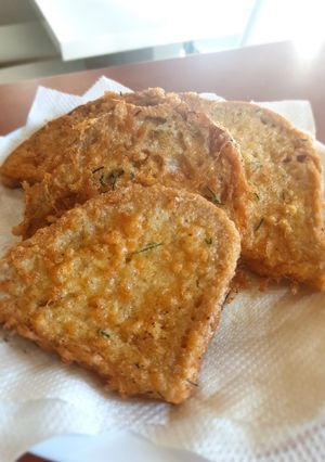 Metélőhagymás bundáskenyér recept fotója