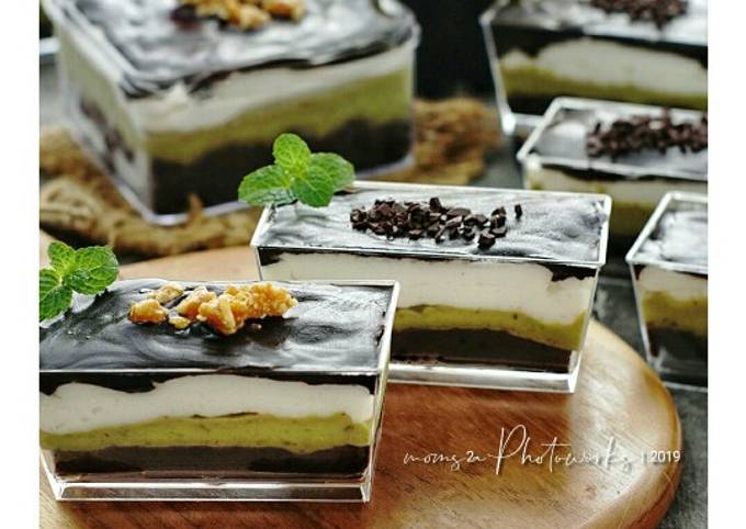 Resep Avocado Dessert Box oleh moms2a - Cookpad