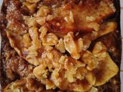 Una foto de budín con azúcar mascabo