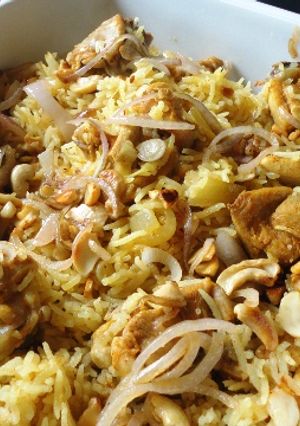 A picture of Chicken Pulao.