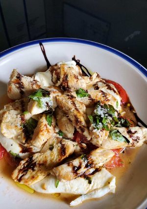 A picture of Caprese Chicken (Italian/Keto).