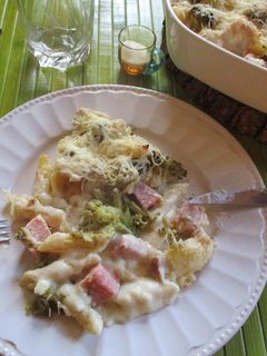 Une photo de Gratin pâtes brocolis jambon