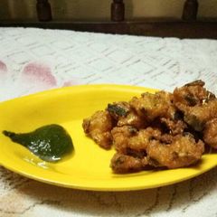 A picture of Moong Dal and Corn Fitters.
