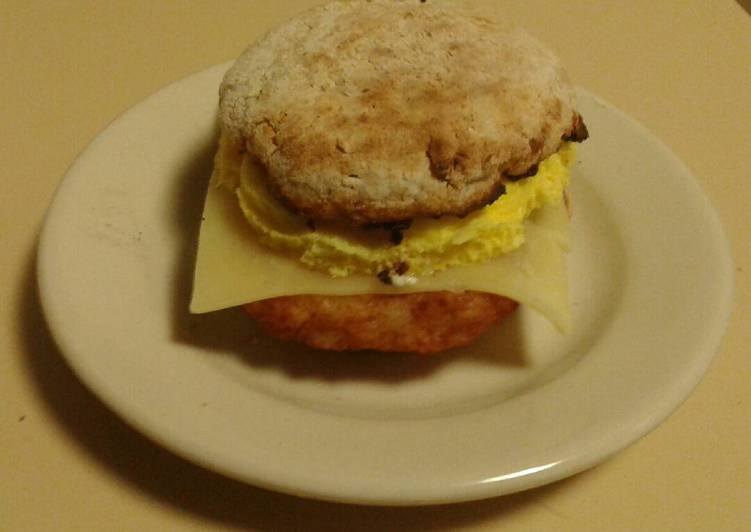 Quick and Easy Breakfast Sandwich