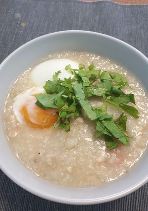 รูปของ โจ๊กไก่ไข่ลวก