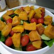 Salad ala kadarnya / bikin bahan yg ada saja