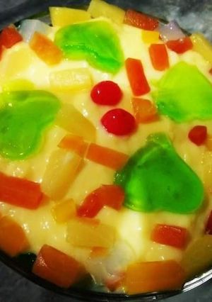 A picture of Mango Trifle.