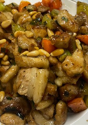 Hình của món Thịt Lợn Xào Mặn Ngọt.