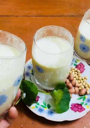 Hình của món Sữa đậu nành - đậu phộng - rau má - khoai tây.