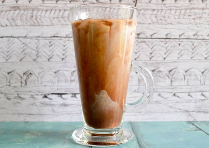 Step-by-Step Guide to Prepare Iced Chocolate Coffee