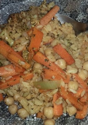 Una foto de Arroz con verduras💚