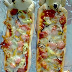 A picture of Sausage pizza.