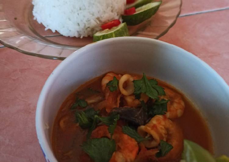 Resep Tom Yum Goong, Enak Banget