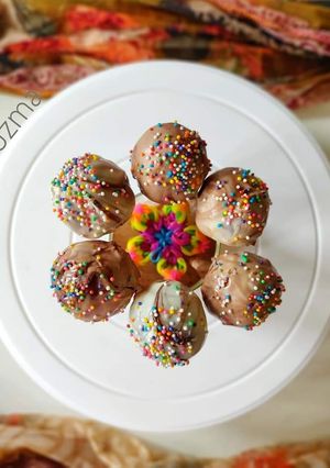 A picture of Chocolate Cake Pops.