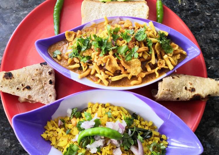 How to Make Any-night-of-the-week Misal poha