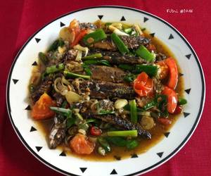 Praktis Menyajikan Ikan Sarden Tauco Pedas Yummy Mantul Praktis Menyajikan Ikan Sarden Tauco Pedas Yummy Mantul