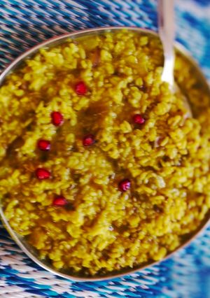 A picture of Mooth dal khidri.