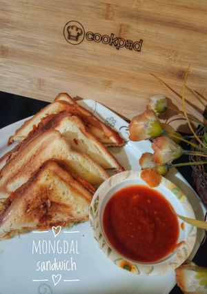 A picture of Moong dal sandwich.