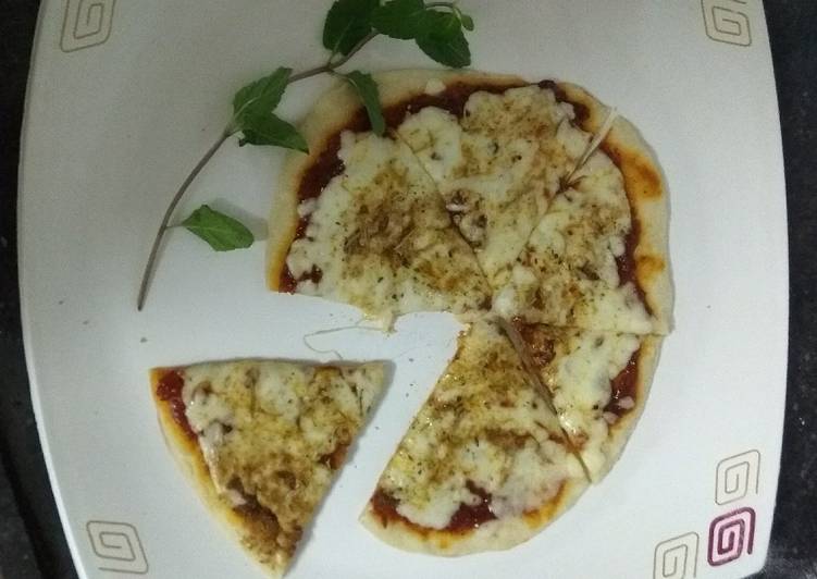Margherita Pizza Thin Crust