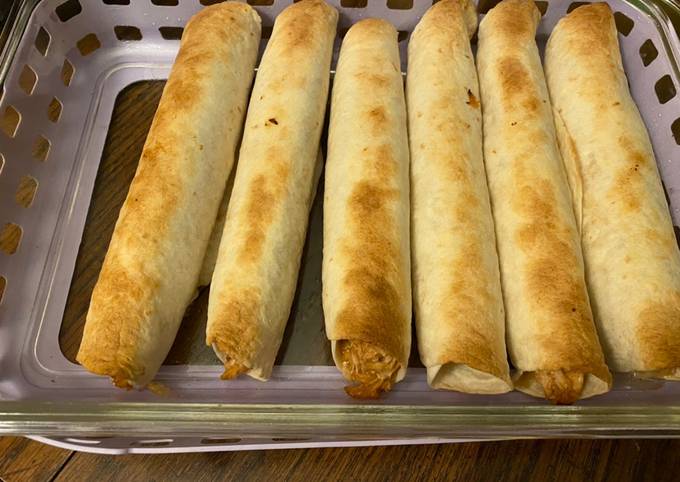 Bbq chicken bacon taquitos