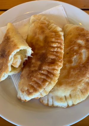 Una foto de Empanadas queso-camarón