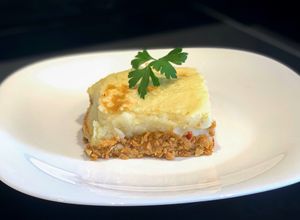 Una foto de Pastel de “carne” vegetariano/vegano con soja texturizada