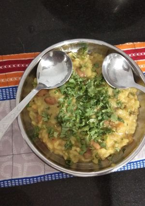 મિક્સ વેજ ખિચડી (mix veg khichdi recipe in gujarati) રેસીપી મુખ્ય ફોટો