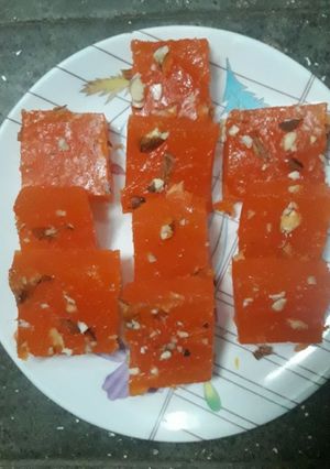 કરાચી હલવો(Karchi Halwo recipe in Gujarati) રેસીપી મુખ્ય ફોટો