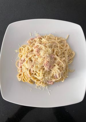 Una foto de Spaghetti a lo Alfredo