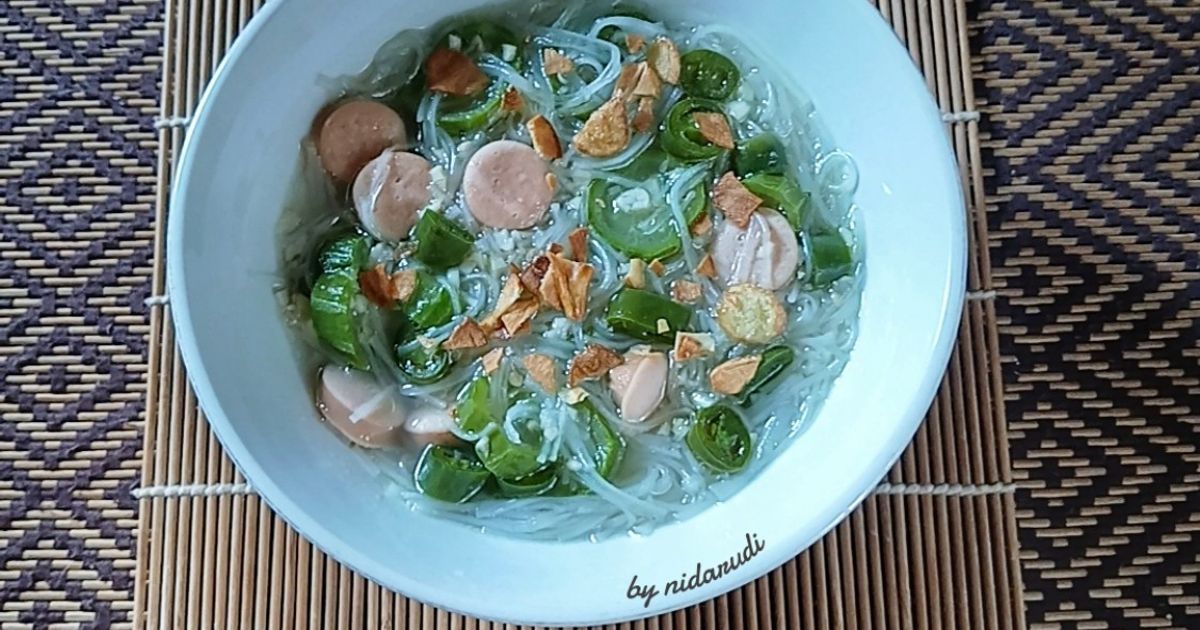 Sup Oyong Sosis Bihun