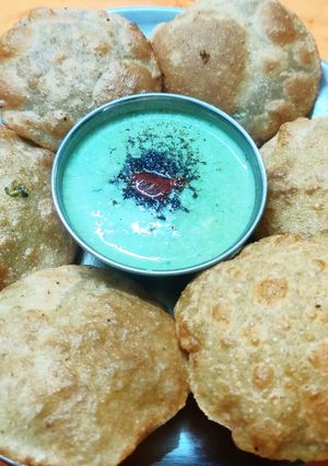 मटर और सत्तू के आटे की कचौड़ी(Aloo Sattu ki kachori recipe in Hindi) रेसिपी मुख्य फोटो