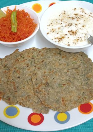 A picture of Cauliflower Bajra Rotis - a sumptuous platter.