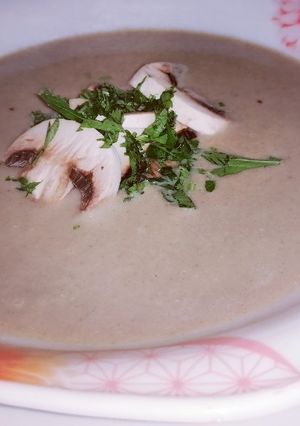 Una foto de Crema de champiñones a la Alexito