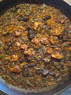 Una foto de Paella valenciana