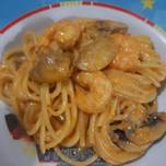 Pasta with Seafood Tomato creamy sauce