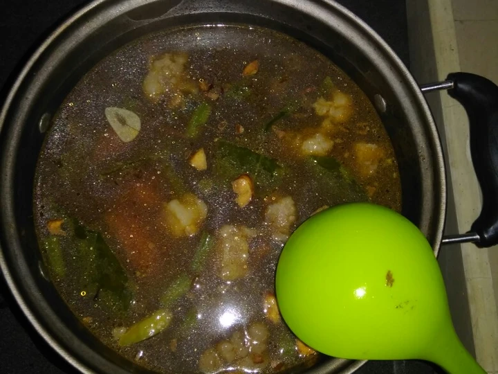 Langkah Mudah untuk Menyiapkan Resep Asem asem tetelan sapi yang Sempurna Anti Ribet, Mantap