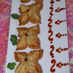A picture of Flower samosa.