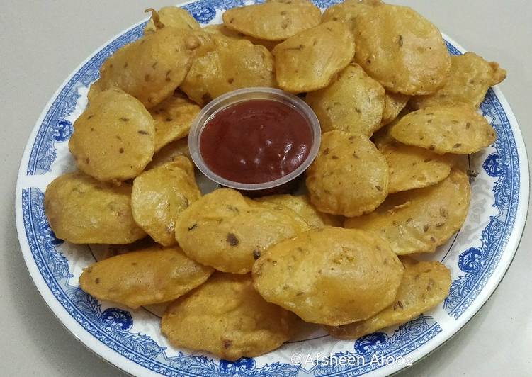 Aloo k Pakoray / Potato Fritters