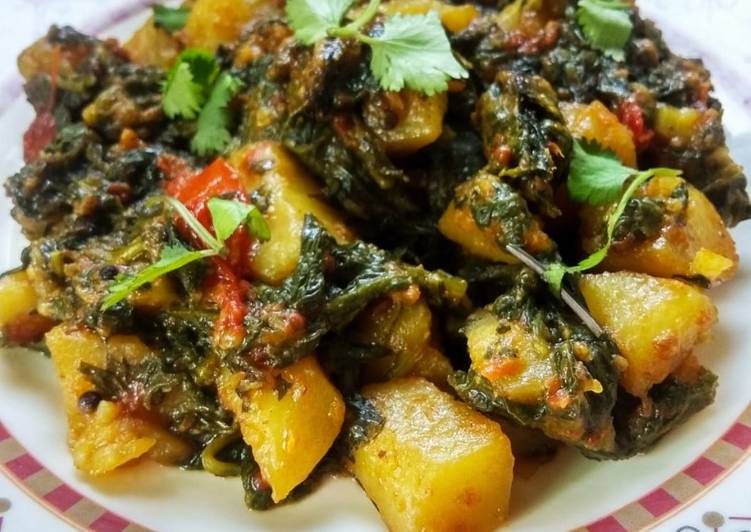 Steps to Make Award-winning Palak Aloo ki Sabji